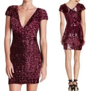 Dress The Population Zoe Sequined Mini Stretch Dress in Garnet Red